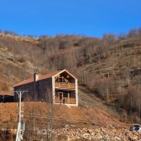 Lugina E Kuajve * Bulqizë